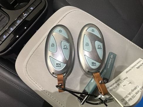 Used 2025 Hyundai Ioniq 5 SEL RWD image 20