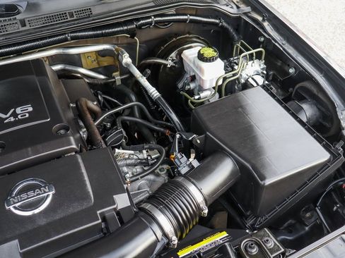 Used 2019 Nissan Frontier SV w/ Value Truck Package image 13