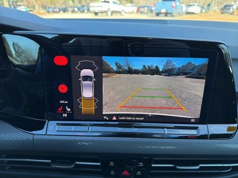 Used 2024 Volkswagen GTI SE image 16