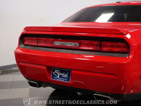 Used 2009 Dodge Challenger R/T image 26