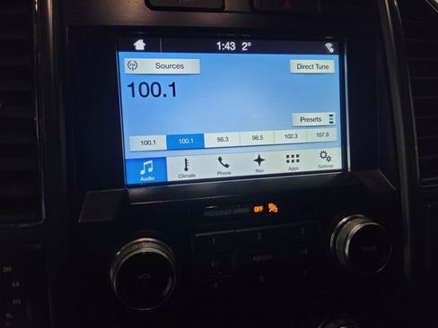 Used 2017 Ford F150 Lariat image 42