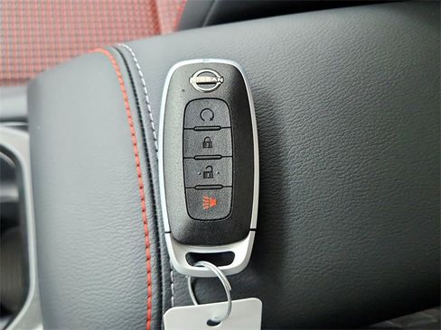 New 2026 Nissan Kicks SR w/ SR Premium Package image 34