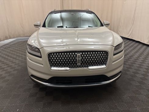 Used 2021 Lincoln Nautilus Reserve image 2