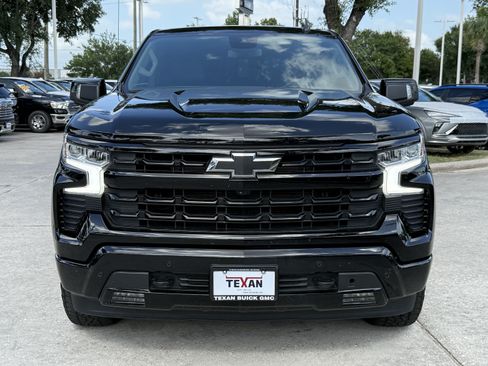 Used 2025 Chevrolet Silverado 1500 RST AWD/4WD image 10