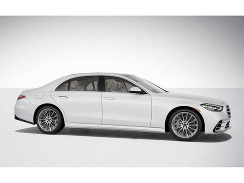 New 2025 Mercedes-Benz S 580 4MATIC Sedan image 14