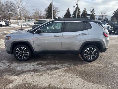 Certified 2023 Jeep Compass Limited image 20