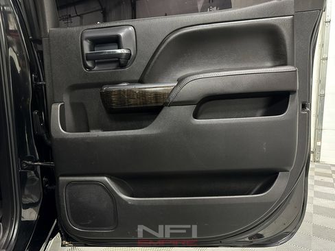 Used 2015 GMC Sierra 2500 Denali w/ Duramax Plus Package image 43