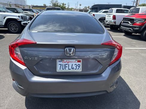 Used 2016 Honda Civic EX image 17