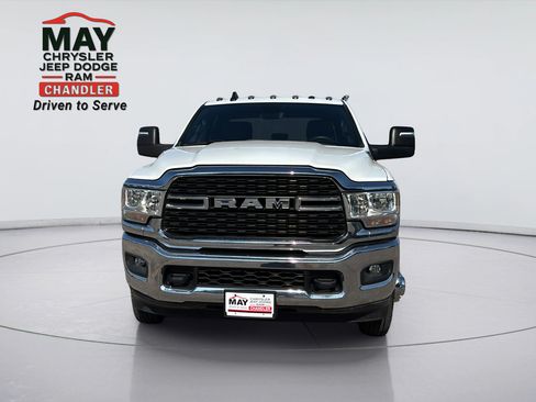Used 2024 RAM 3500 Big Horn w/ Protection Group AWD/4WD image 2
