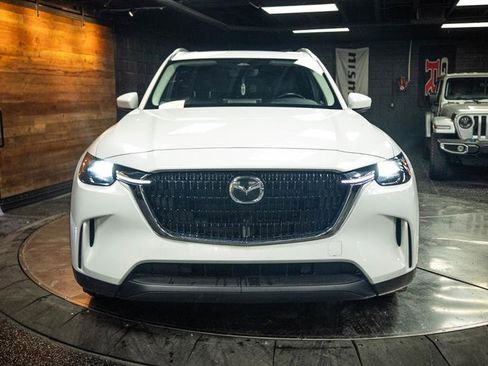 Used 2024 MAZDA CX-90 Plug-In Hybrid w/ Preferred AWD/4WD image 4