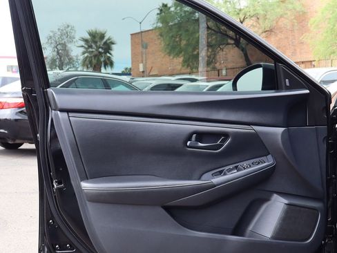 Used 2024 Nissan Sentra S image 36