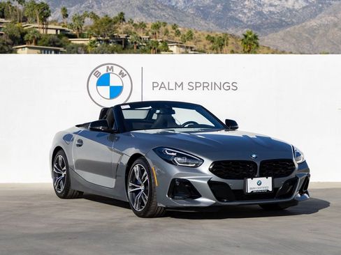 Certified 2026 BMW Z4 M40i image 2