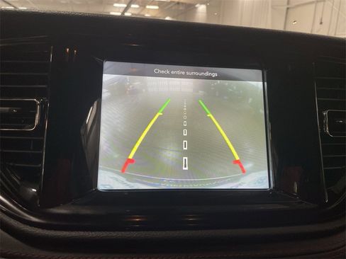 Used 2024 Dodge Durango GT image 17