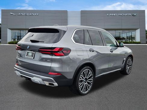 Used 2025 BMW X5 xDrive40i w/ Executive Package AWD/4WD image 4