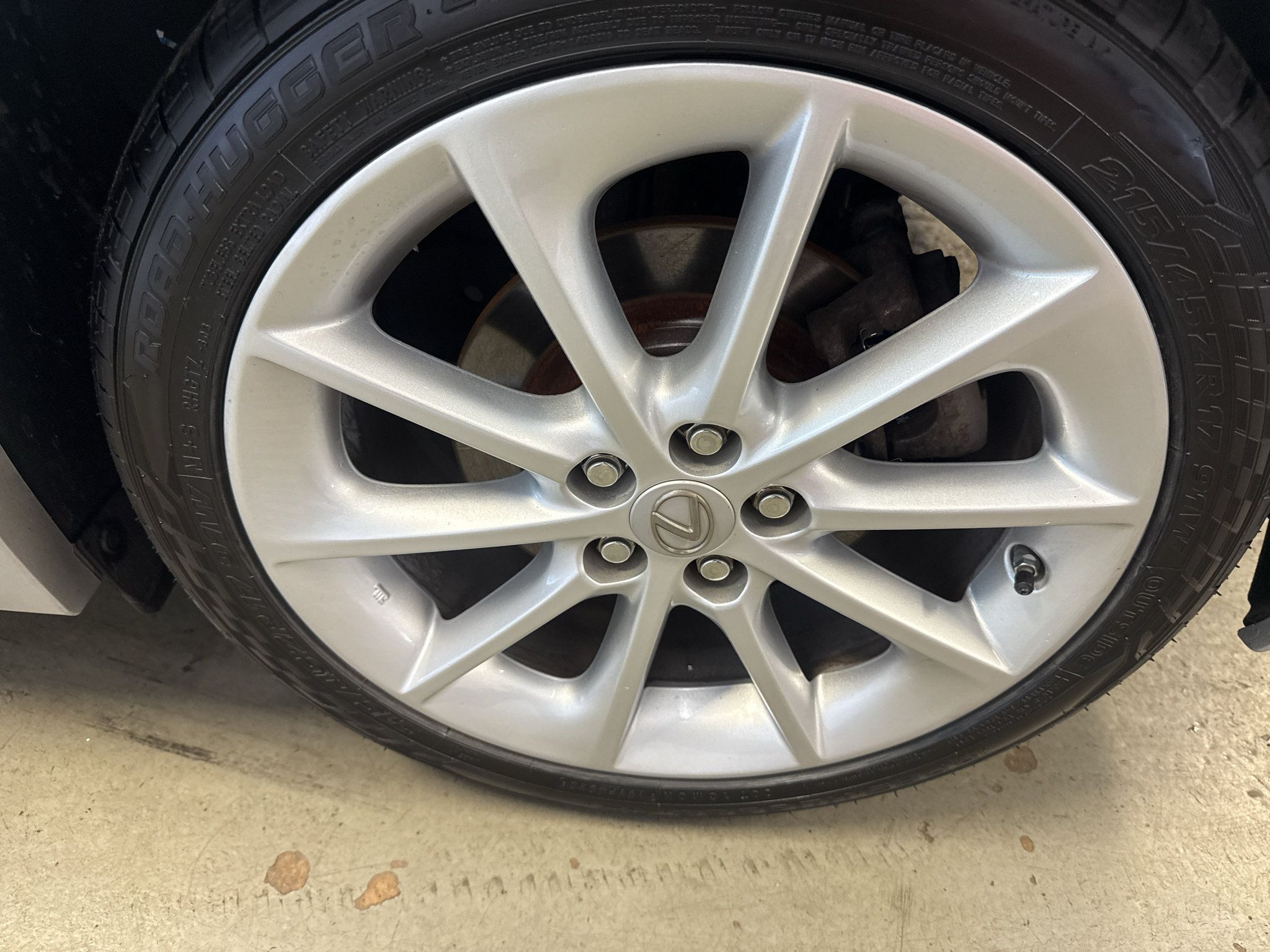 Used 2011 Lexus CT 200h Premium FWD image 32