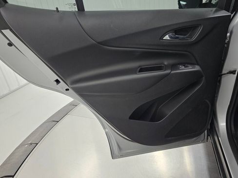 Used 2018 Chevrolet Equinox LT image 33