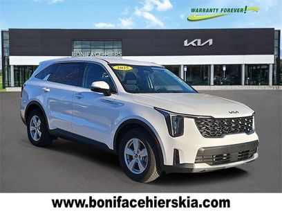 Certified 2025 Kia Sorento LX