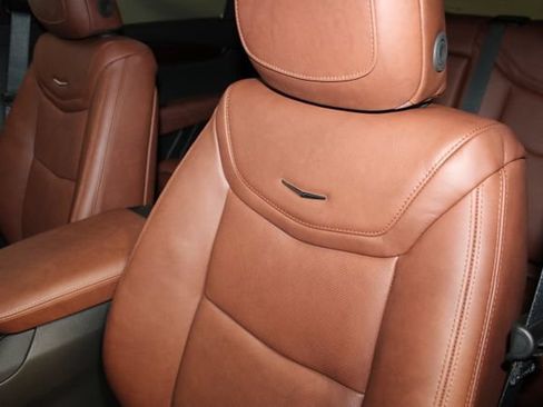 New 2026 Cadillac XT5 Premium Luxury w/ Driver Assist Package FWD image 7
