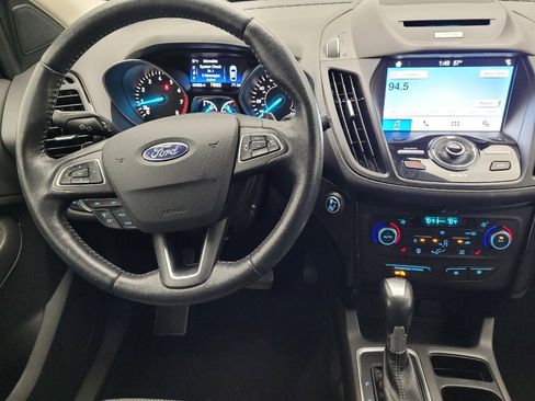 Used 2017 Ford Escape Titanium image 22
