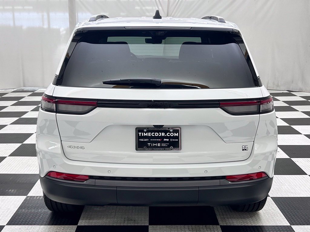 New 2026 Jeep Grand Cherokee Limited AWD/4WD image 6