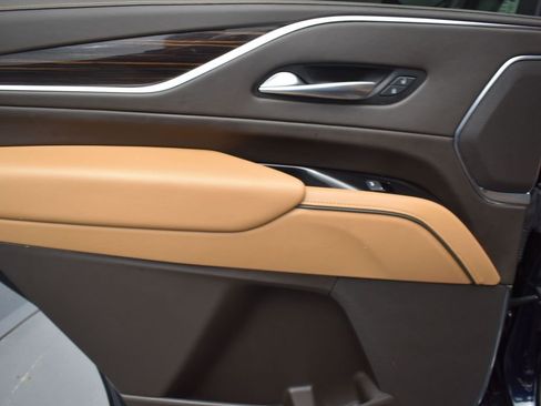 Used 2022 Cadillac Escalade Sport w/ Touring Package image 27