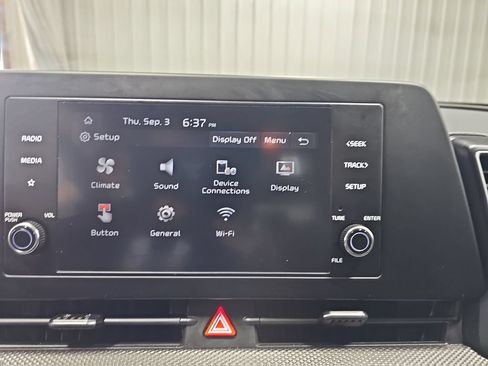 Used 2023 Kia Sportage LX AWD/4WD image 22
