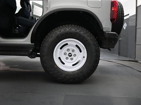 New 2026 Ford Bronco Heritage Edition AWD/4WD image 19
