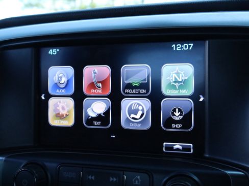 Used 2018 Chevrolet Silverado 1500 LT w/ All Star Edition image 11