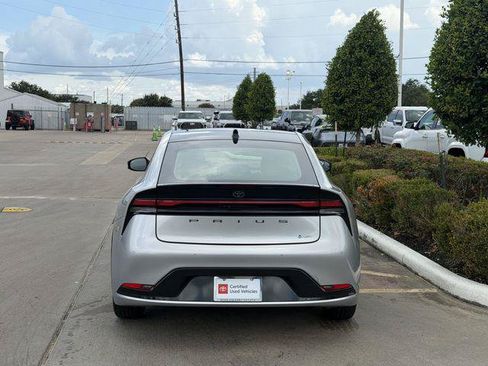Certified 2025 Toyota Prius Limited w/ Limited Premium Package FWD image 6