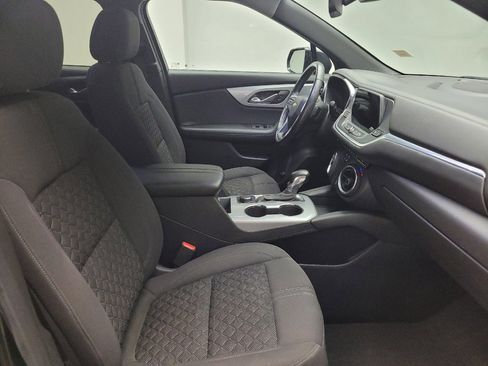 Used 2020 Chevrolet Blazer LT FWD image 21