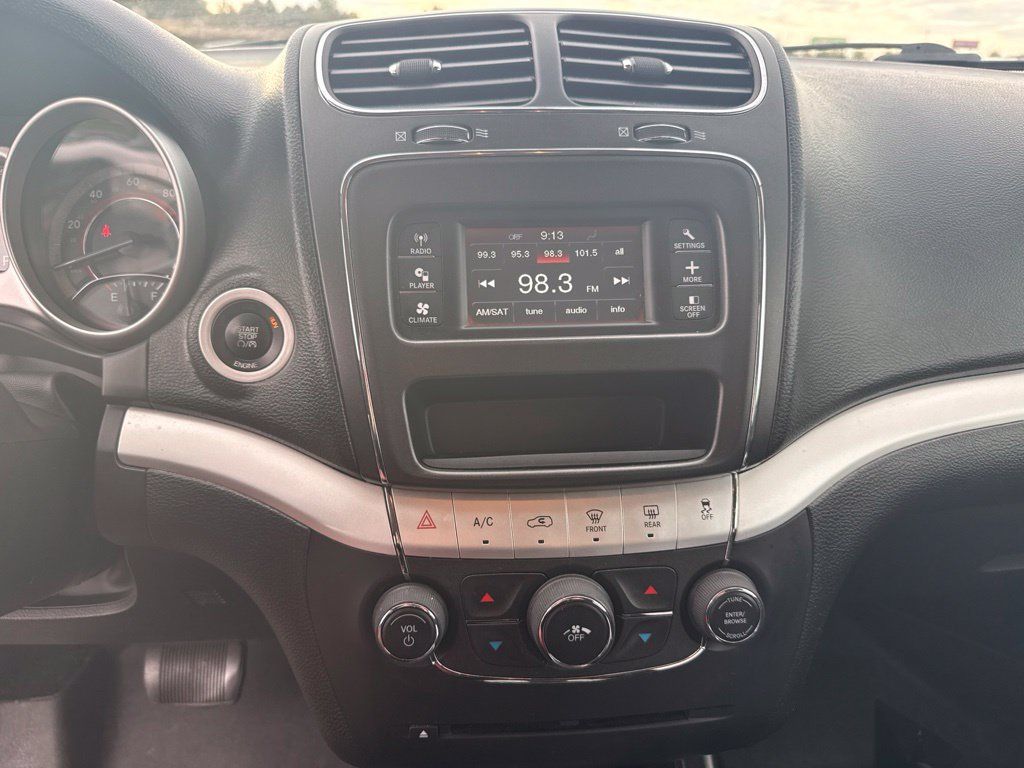 Used 2015 Dodge Journey SXT w/ Flexible Seating Group AWD/4WD image 19