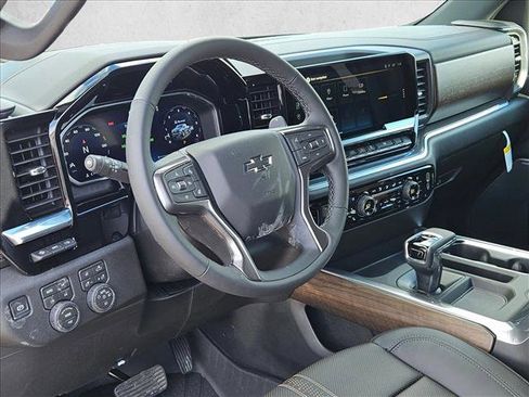 New 2026 Chevrolet Silverado 1500 High Country w/ High Country Premium Package image 3