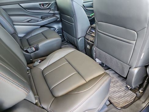 Certified 2025 Subaru Ascent Bronze Edition image 11