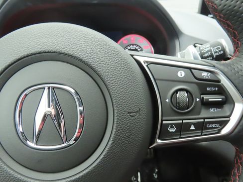 Used 2025 Acura RDX A-Spec image 13