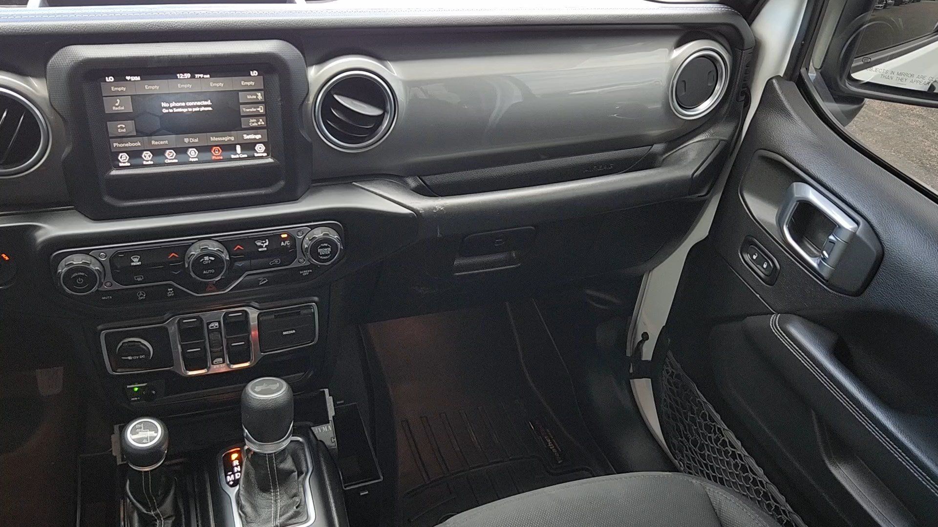 Used 2020 Jeep Wrangler Unlimited Sahara AWD/4WD image 6