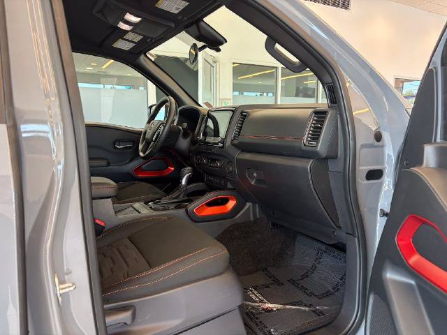 Certified 2023 Nissan Frontier PRO-4X w/ Pro Convenience Package AWD/4WD image 24