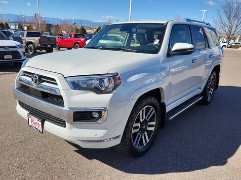 Used 2021 Toyota 4Runner Limited image 4