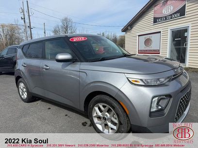 Used 2022 Kia Soul LX w/ Technology Package