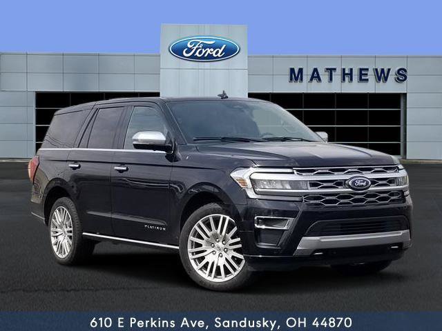 Used 2023 Ford Expedition Platinum AWD/4WD image 1