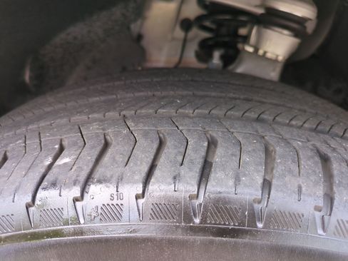 Certified 2024 Mercedes-Benz GLC 300 4MATIC image 11