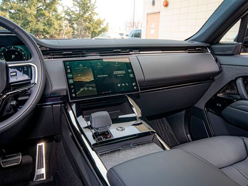 New 2025 Land Rover Range Rover Sport Dynamic SE image 39