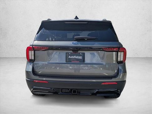 New 2026 Ford Explorer ST-Line image 9