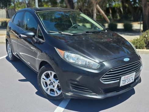 Used 2014 Ford Fiesta SE w/ Exterior Protection Package FWD image 31