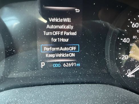 Used 2023 Toyota Sienna XLE AWD/4WD image 10