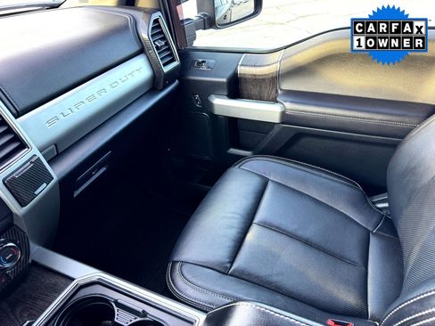 Used 2020 Ford F250 Lariat image 32