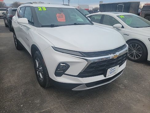 Used 2023 Chevrolet Blazer LT w/ Convenience Package image 3