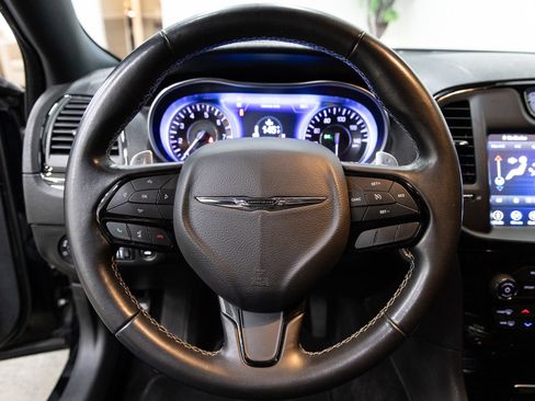 Used 2020 Chrysler 300 S w/ S Model Appearance Package RWD image 16