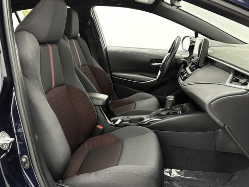 Used 2023 Toyota Corolla SE image 32