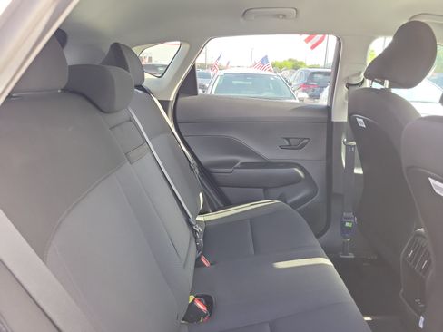 Used 2024 Hyundai Kona SEL FWD image 15