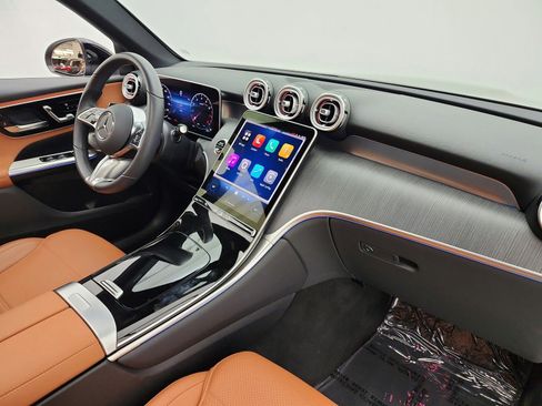 Certified 2026 Mercedes-Benz GLC 300 image 28